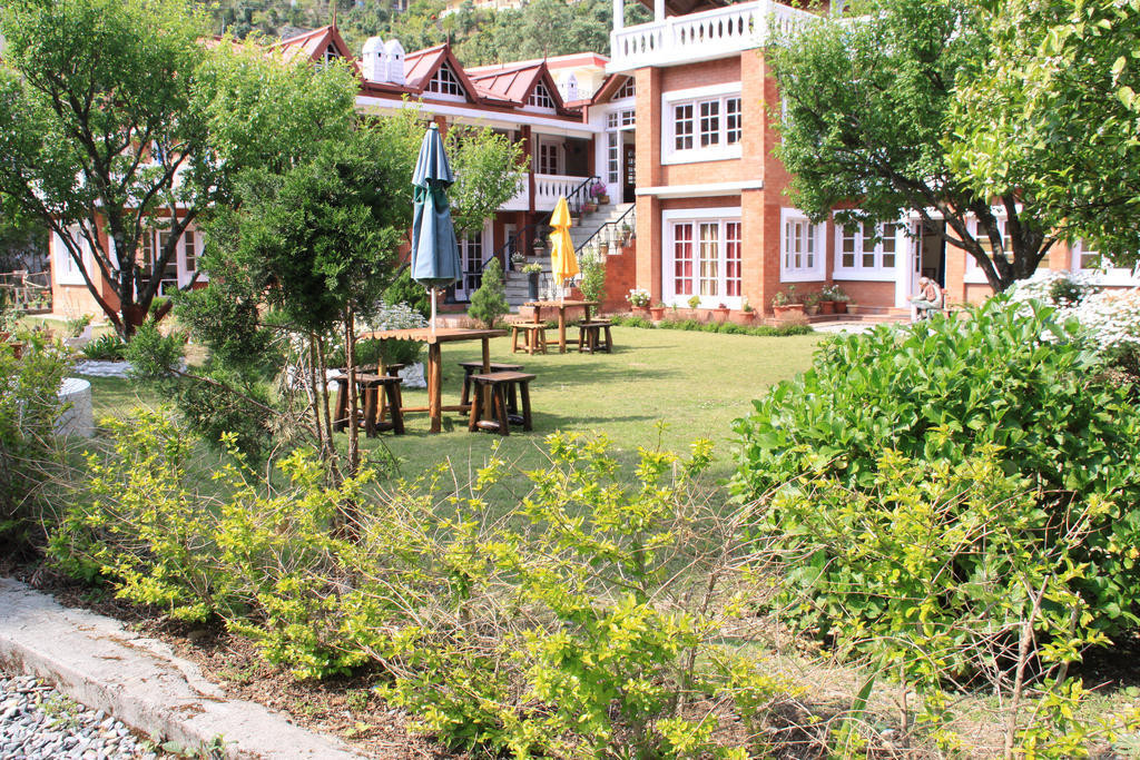 Rewa Retreat Resort 3*